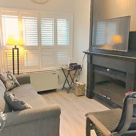 Blue Mountain, Collingwood - Loft Condo, Sleeps 4 Блу-Маунтинс Экстерьер фото