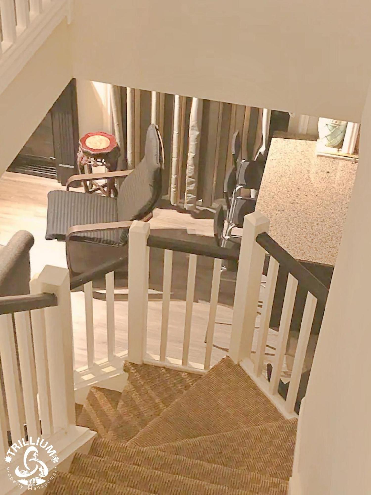Blue Mountain, Collingwood - Loft Condo, Sleeps 4 Блу-Маунтинс Экстерьер фото